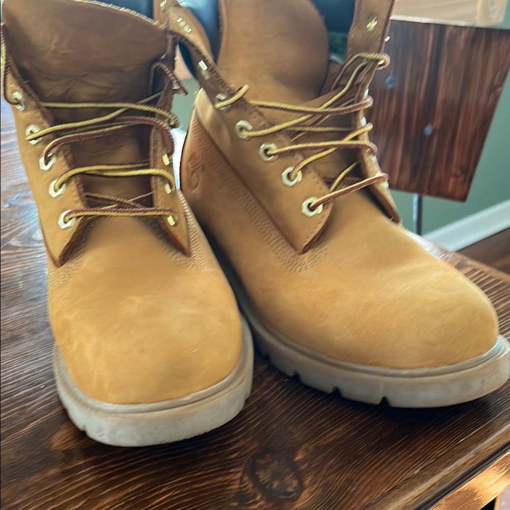 Classic Tan Lace-Up Boots